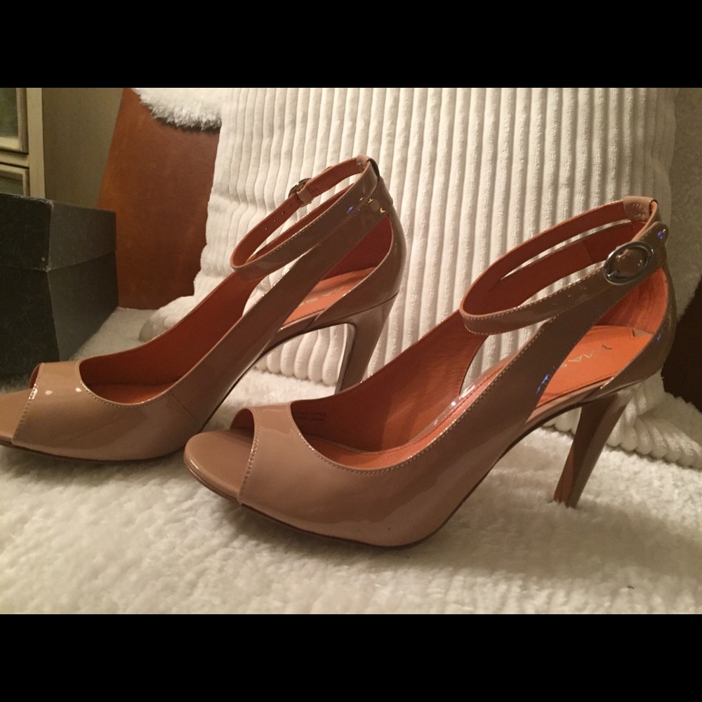 Via Spiga shoes 8.5 M